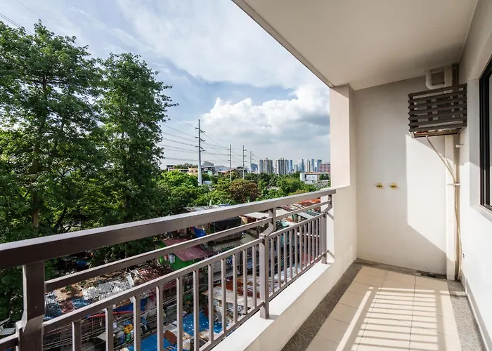 Boutique One-bedroom Near Airport, Business Hubs Apartamento